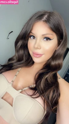 Blaire White [ blaire-white ] - Lick this up for me?