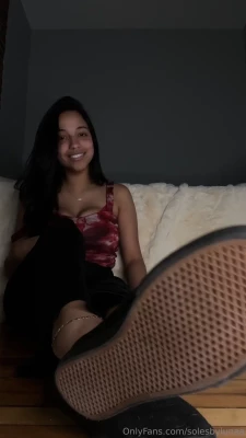 solesbylunaa [ solesbylunaa-1 ] - I guess I never posted the spanking video  Well here is one whole