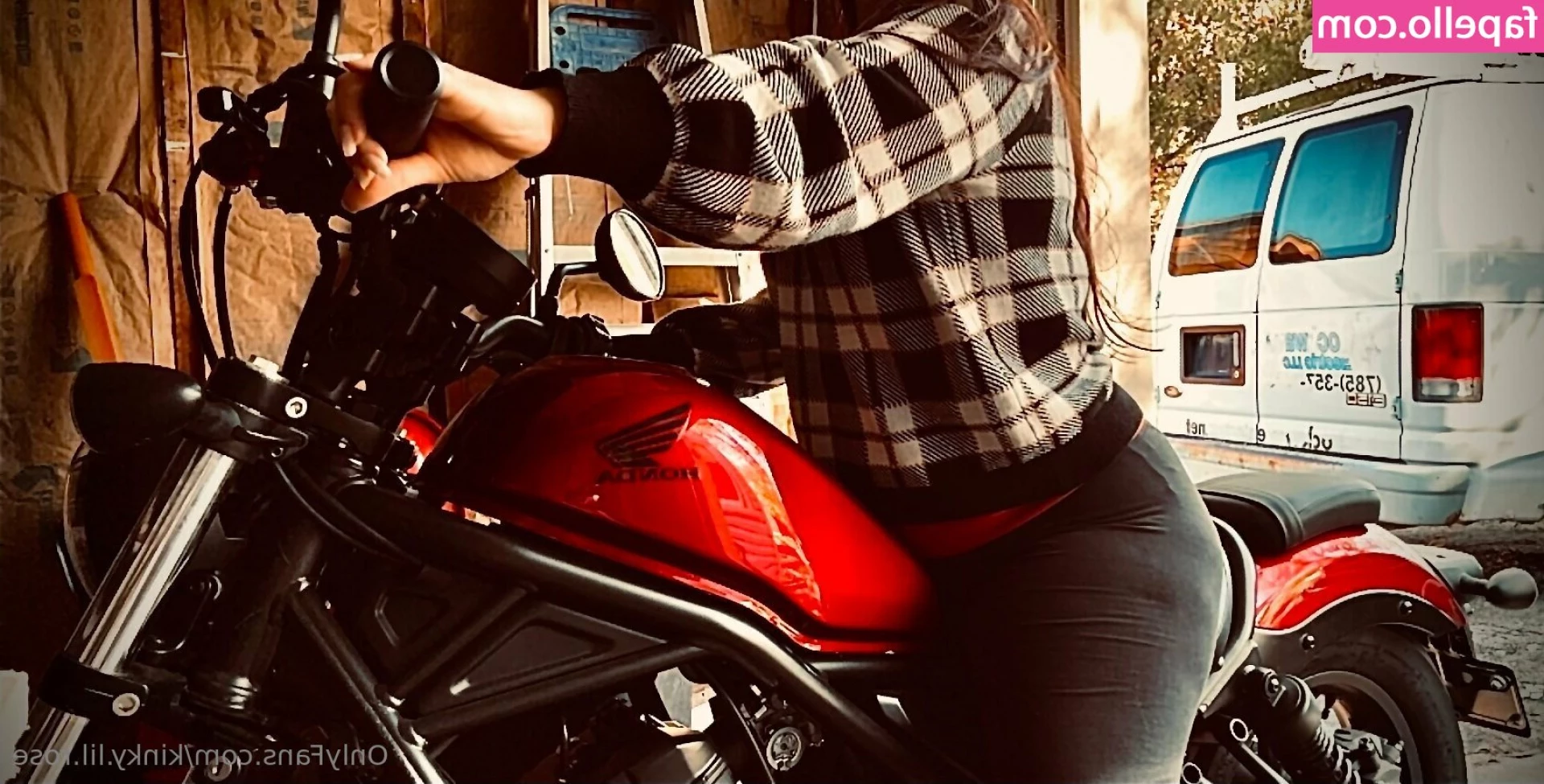 kinky.lil.rose [ kinky-lil-rose ] - ass wet 💦💦