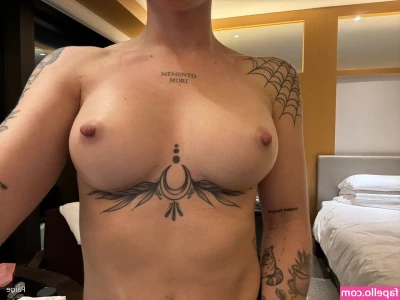 Paige PaigeCams [ paige-paigecams-1 ] - would you like to come with me on my unicorn? 🥰