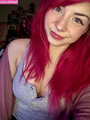 Bloob3rry - I love it when my Monster cums on my face or tits  I feel blessed by