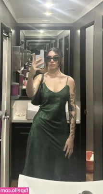Madixvictoria - Anal Training Day 4 😜🍑  Vibe check in the chat 😝