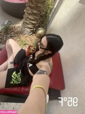 Madixvictoria - pulling out my butt when i’m looking at mountains seems to be the