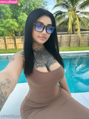 Mulanvuittontv - I am officially welcoming cum tributes :) I think it's hot seeing all
