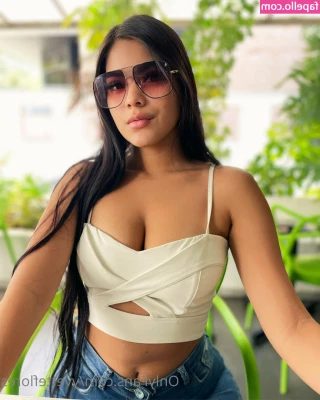 yvetteflores - Sitting pretty