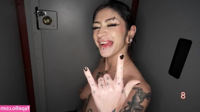 lunababyy69 [ lunababyy69-1 ] - Hello and TGIF