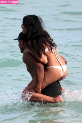 Chanel Iman [ chanel-iman ] - For me is the Easy but kinky underwear