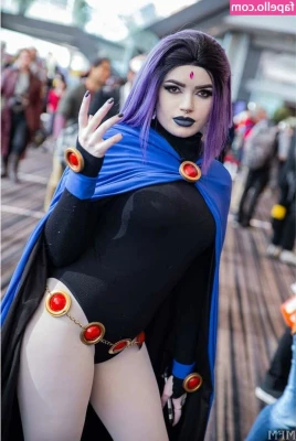 Zalaria Cosplay [ zalaria-cosplay ] - 2023 outfit to start the year off right 🎉🎊🍾