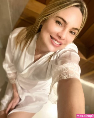 Rachel Sherazade [ rachel-sherazade ] - A hot little video for you      girls  ukgirls  ukbabe 