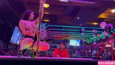 Exhibitionism - Come play with me