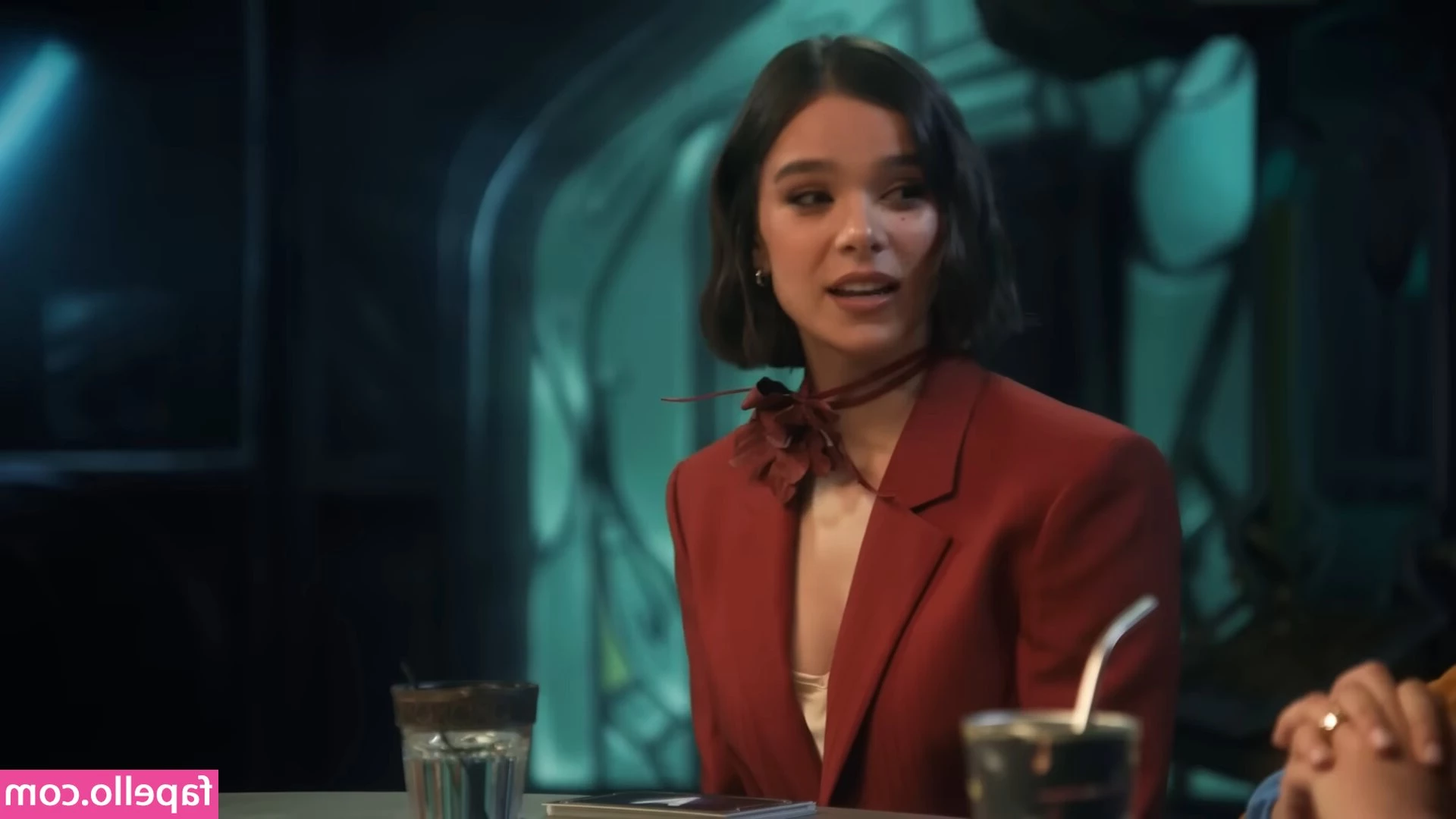 Hailee Steinfeld [ hailee-steinfeld-1 ] - my dominance infiltrates your mind so easily.
