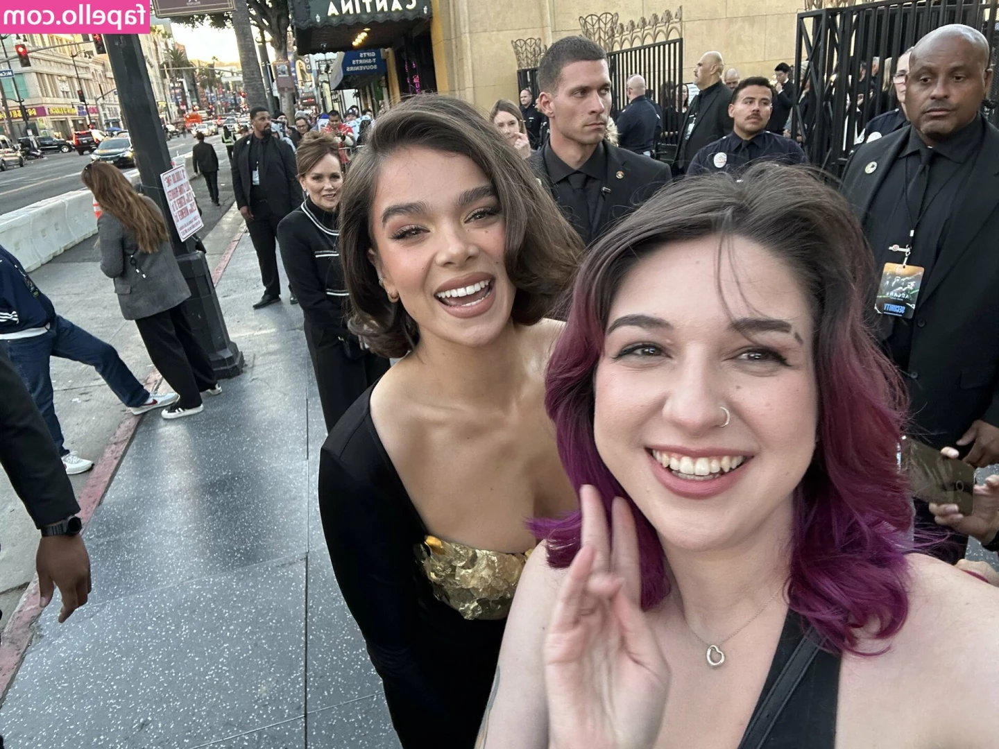 Hailee Steinfeld [ hailee-steinfeld-1 ] - Ohhh butt plug pride