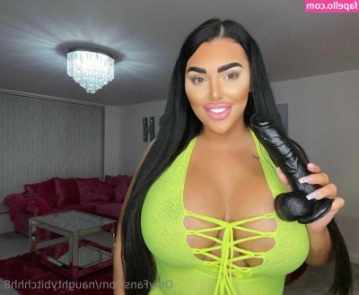 elliechloe - new toy from one of my subs
