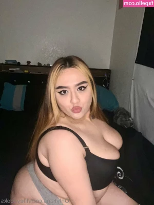 lilyanneee - New 7 min vid out of my getting filled 😩🥵 on my @anarchyelmovip