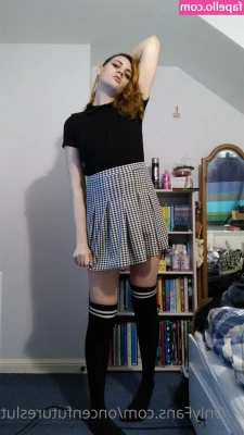 oncenfutureslut - I get so horny at work