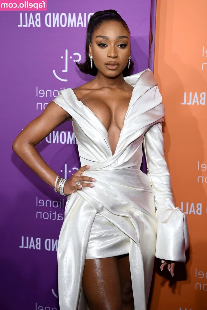 Normani - hey guys let s set up a live broadcast so everyone can be united  The