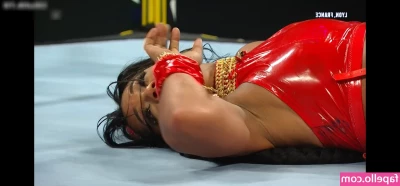 Bianca Belair [ bianca-belair ] - Recording my podcast in a disentigrating bra   part 4 of the