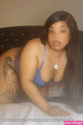premiumhoe50x - BoobiesTuesday with some pookies