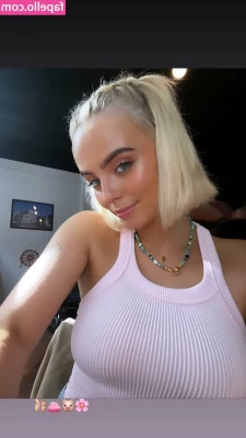 Millie Gibson [ millie-gibson ] - I'm all yours daddy 😇