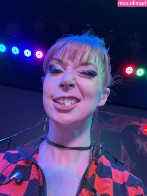 Lisa Foiles [ lisa-foiles ] - Spread my cheeks for your dessert 😈
