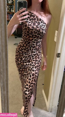 Lisa Foiles [ lisa-foiles ] - Been crazy busy with family but here’s a foolish video of me stuck