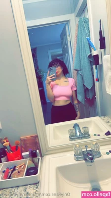 miamommymilkers - My tentacle feels soo good