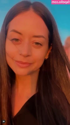 Malika Dzumaev [ malika-dzumaev ] - Come upstairs I wanna show you something