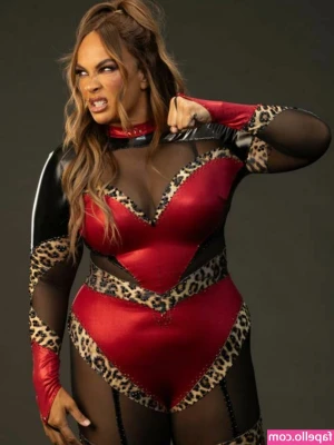 Nia Jax [ nia-jax ] - Making me suck with her