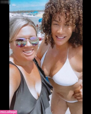 Nia Jax [ nia-jax ] - Nuovo video per tutti