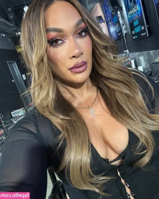 Nia Jax [ nia-jax ] - sexybunny18   For the month of April every subscriber who sends a tip
