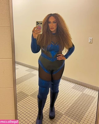 Nia Jax [ nia-jax ] - I ve been thinking of you