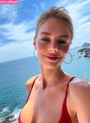 Samara Weaving [ samara-weaving ] - Hey babes  hope your Monday is going amazingly  quick question What