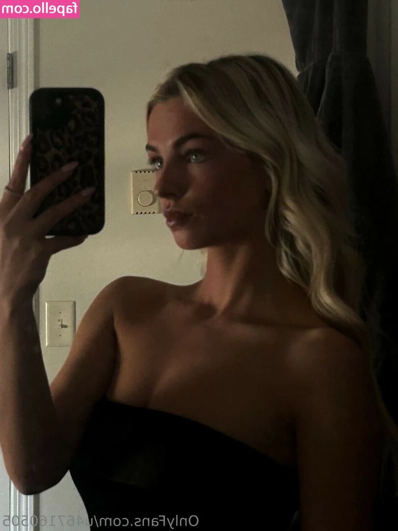 Bella Paulson [ bella-paulson ] - My Birthday 🎂 is in 2 hours