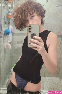 Xaviey - emeraldeyedmom and I blow bubbles and balloons do you have a fetish