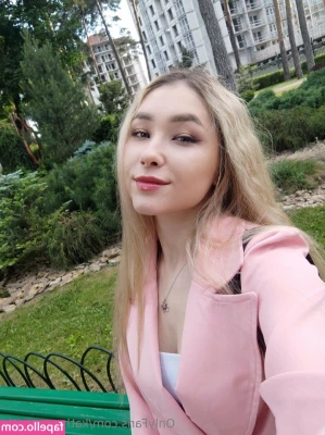 kathryn_smith [ kathryn-smith ] - NEW VIDEO BGG Double Blowjob Facial 🍆💦  POV 2 sexy Canadians