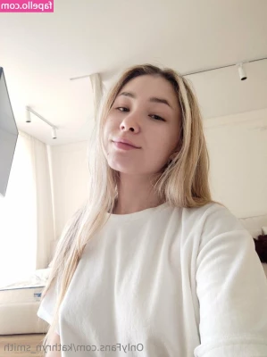 kathryn_smith [ kathryn-smith ] - Itty bitty white bikini bush content