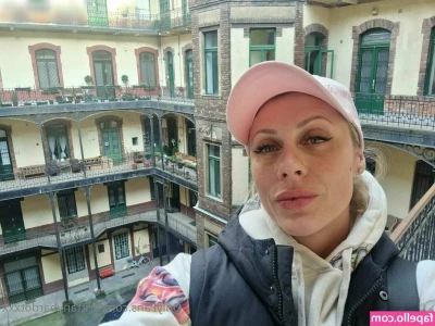 Brittany Bardot - Un piccolo regalino per voi    buona serata  Video completo in chat part 1