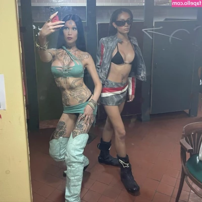 tightcorsetloosemorals - I know I ve been super absent but it s because I started a new job