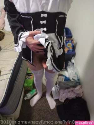 cosplayersdelight - Pantyhose  heels teasing