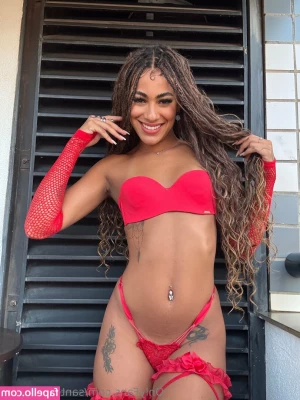 santos_isabella [ santos-isabella ] - Edge your life away  beta  Never cumming because cumming is bad for