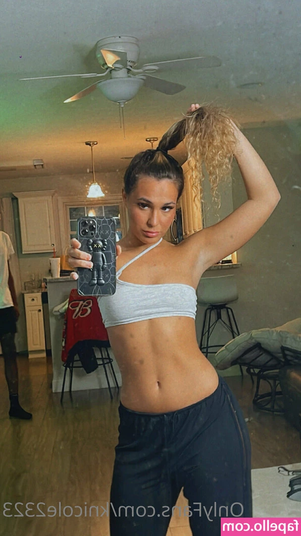 itskrysta - Stopped to take a picture just for you