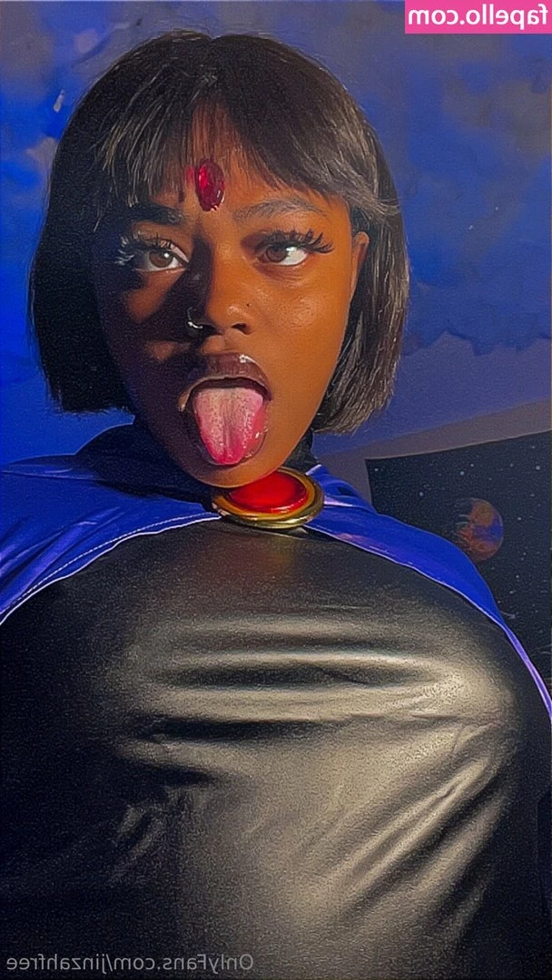 jinzahfree - Rub the booty, smack the booty. 🍑