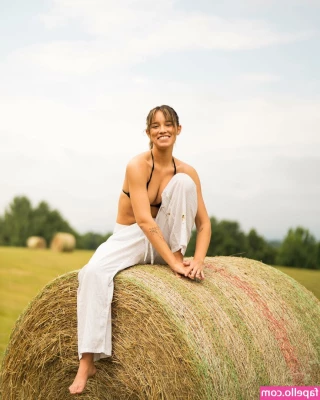 wellbeingwithabigail - Got DAMN   look at these freaks here  They are so ready to get you