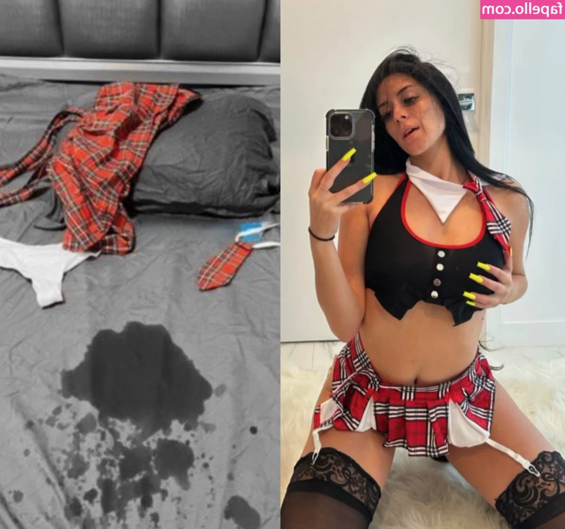 Camilla X Araujo [ camilla-x-araujo ] - A hot halloween night