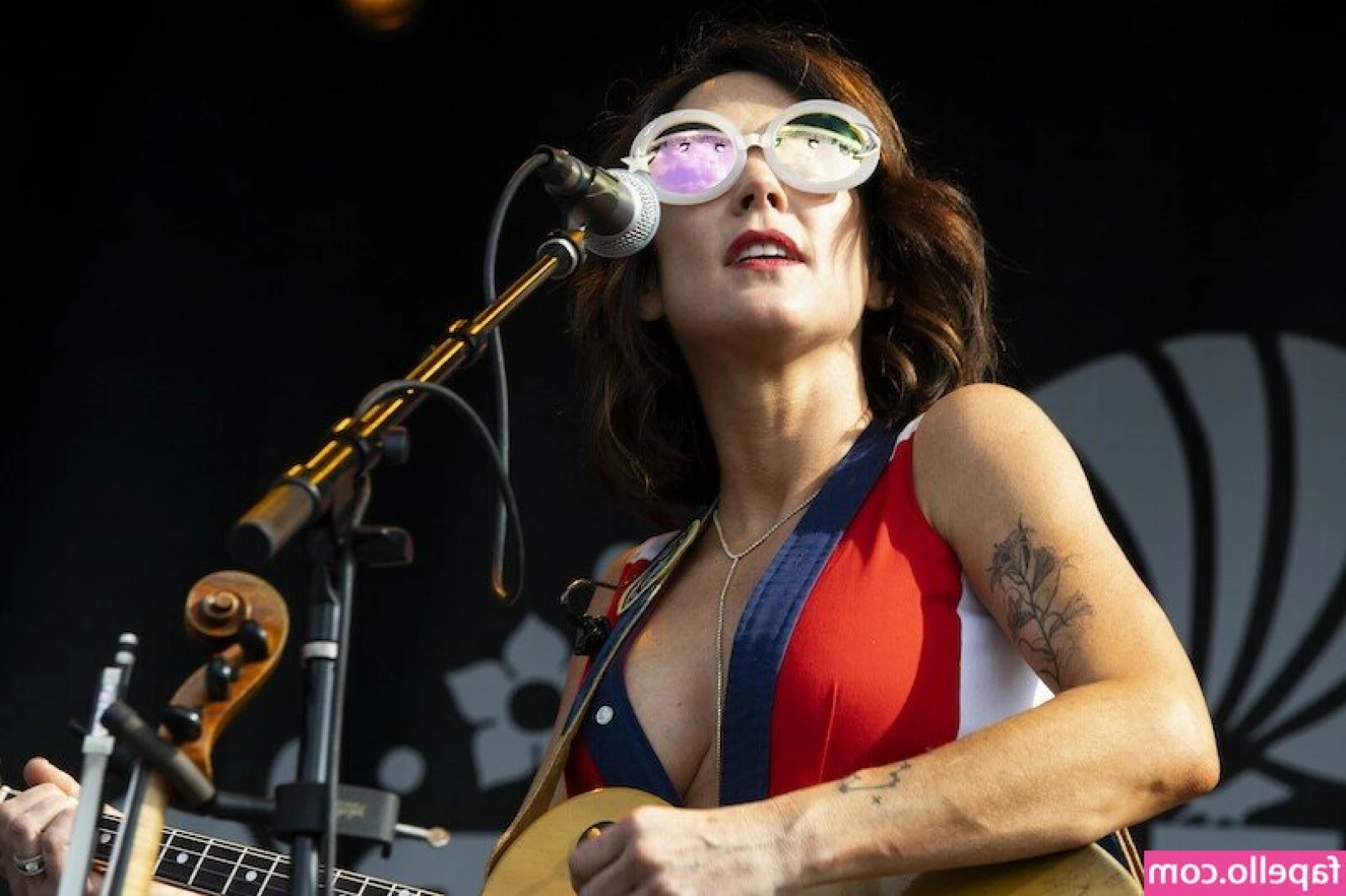 Amanda Shires [ amanda-shires ] - Up close and personal 😉