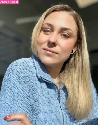 Hotwife_Kle [ hotwife-kle ] - Hey all, I Have been away on vacation this past week and will be back