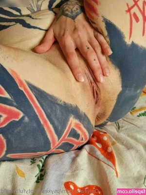 psykes.bootyfull.world [ psykes-bootyfull-world ] - I had a very terrible tragedy Monday evening  and so I haven t really