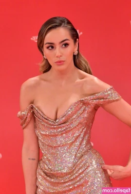 Chloe Bennet [ chloe-bennet ] - Fairy flash 🍑