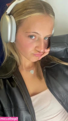 Daisy Campbell [ daisy-campbell ] - Hey cuties, posting a vid tonight in a little bit 🐻🖤 what do