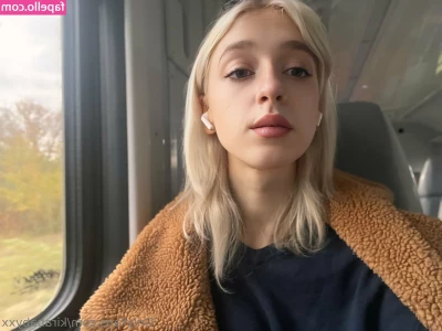 kirababyxx - Who wants to wait for the new year with me in bed?🙈